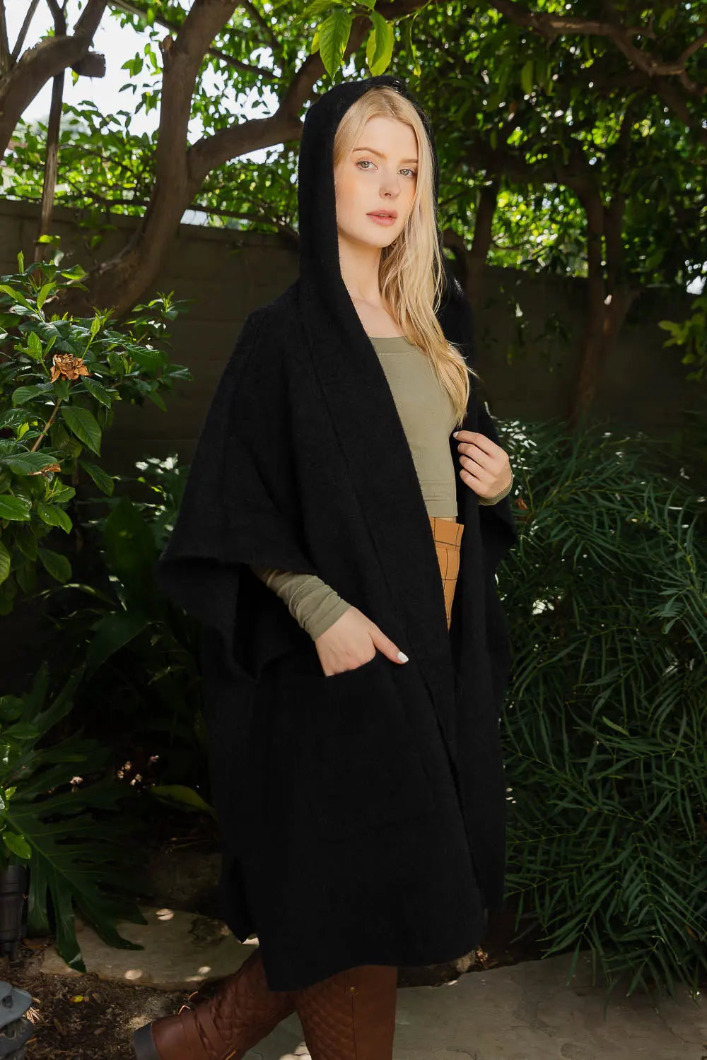 It’s Giving Cozy™ Hooded Ruana | Fall Blanket Wrap 🍂🤎